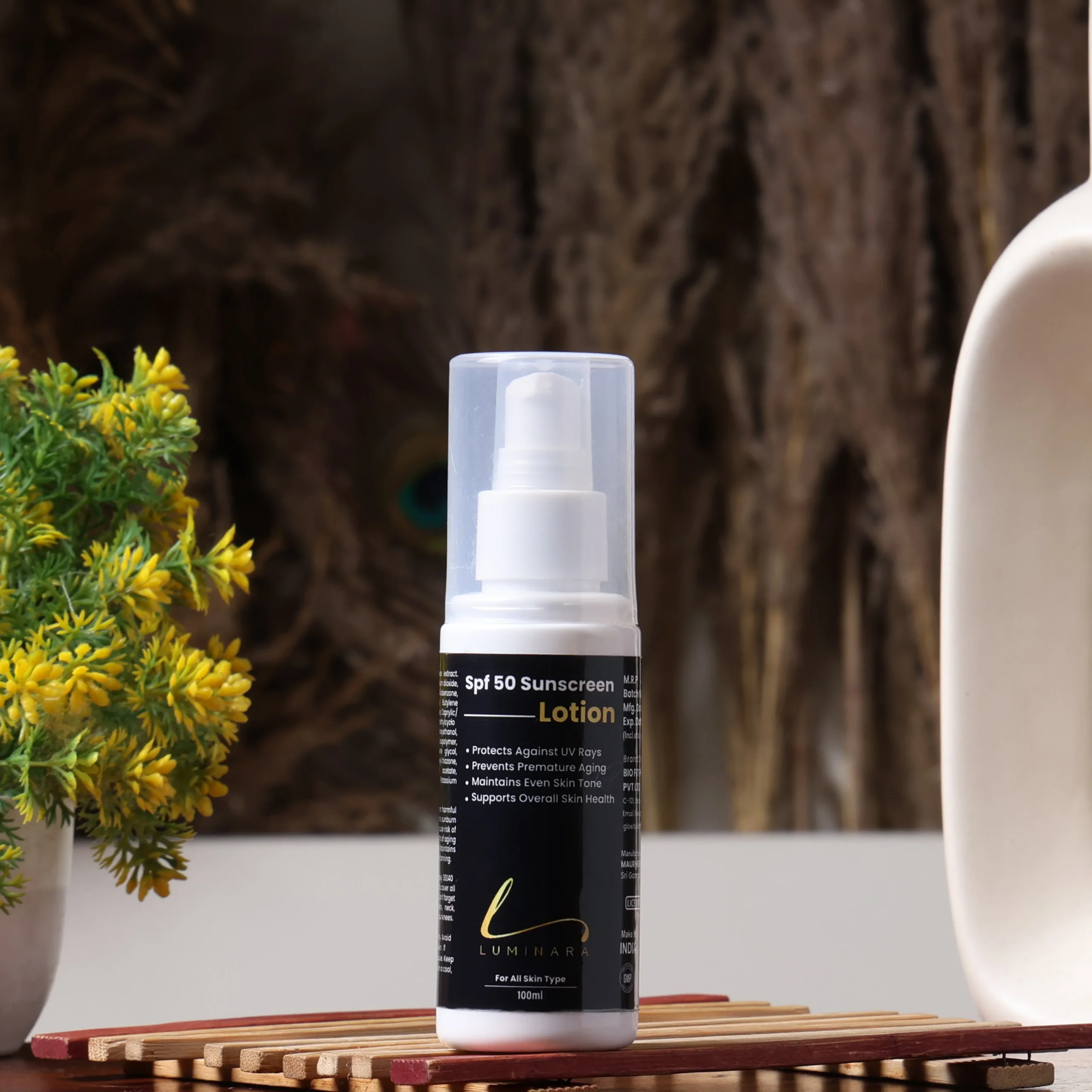 spf 50 broad spectrum sunscreen lotion with aloe vera & vitamin e | uva & uvb protection spf 50 broad spectrum sunscreen lotion with aloe vera & vitamin e | uva & uvb protection